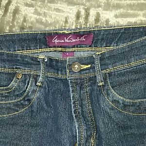 Gloria Vanderbilt Blue Jeans Size 6 Brand New